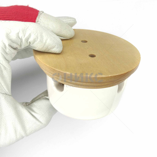 Коробка распределительная малая керамическая на подложке Interior Electric 77x40 белая - Оникс